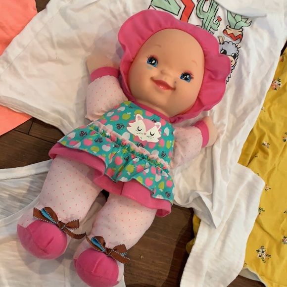 Preowned bundle with small marks cheap ! 🥰 - Picture 13 of 13